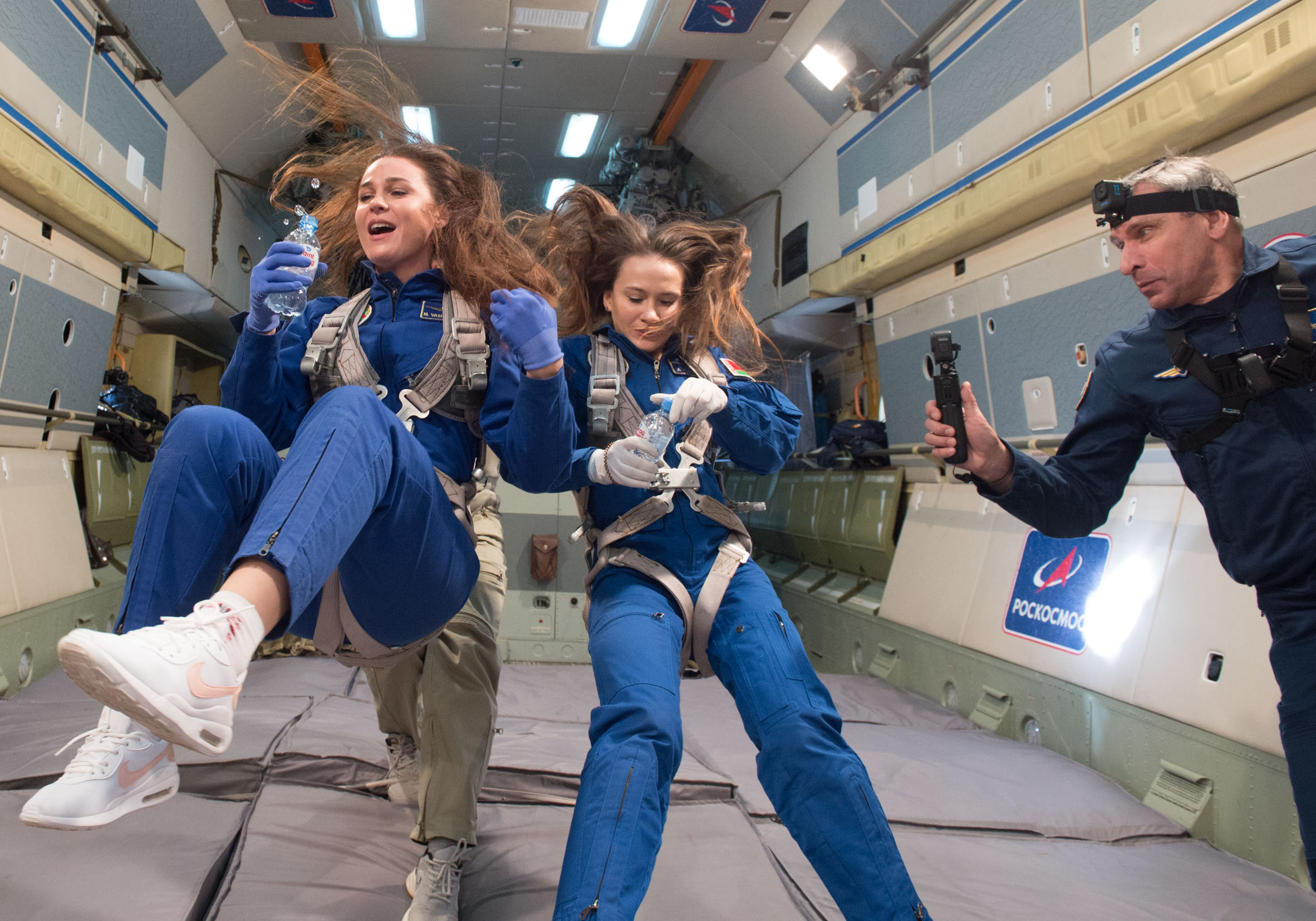 Белорусская женщина космонавт. Самолет-лаборатория ил-76 МДК. Белорусские космонавтки. Белорусские участницы космического полета. Белорусские космонавтки фото.