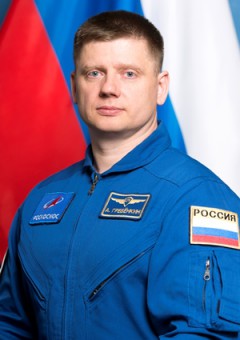 Александр Гребёнкин